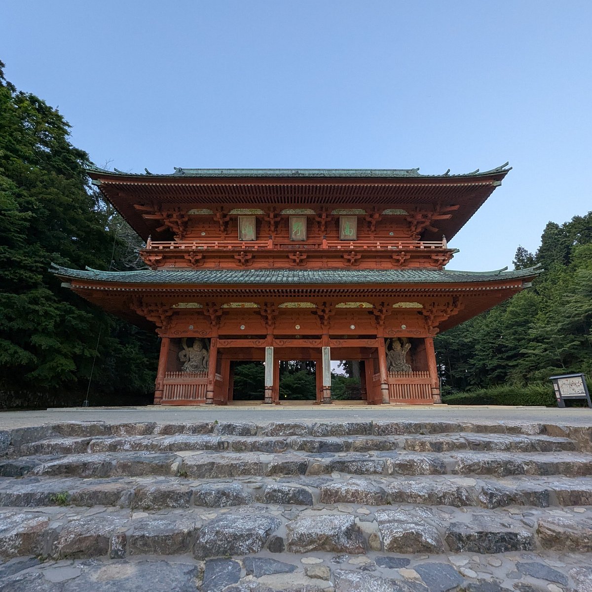 Mount Koya (Koyasan): where to eat, stay, and what to see