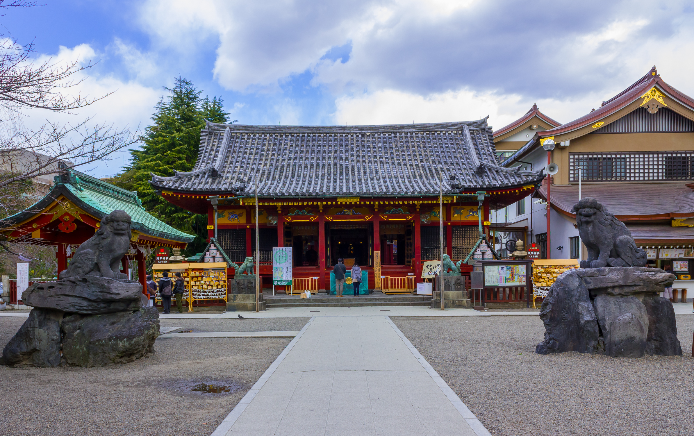 Asakusa Shrine (Asakusa Jinja)